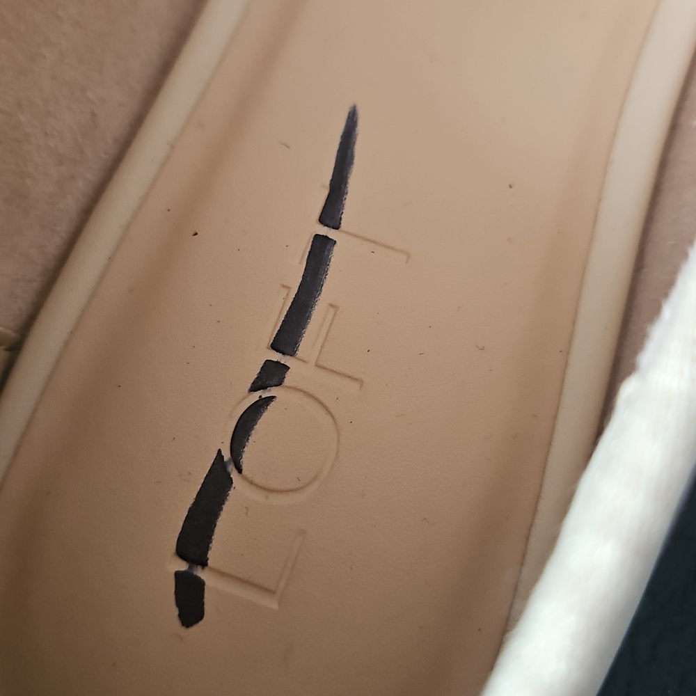 NEW! ANN TAYLOR LOFT Soft Cap Toe Ballet Flats 8.5. - Picture 5 of 7